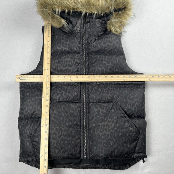 Coach Women's Cheetah Print Puffer Vest Faux Fur Hoodie Brown Black Medium - Picture 5 of 10